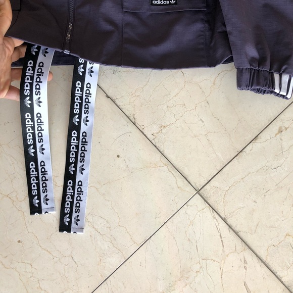 NWT Rare Adidas Jacket - Picture 3 of 4